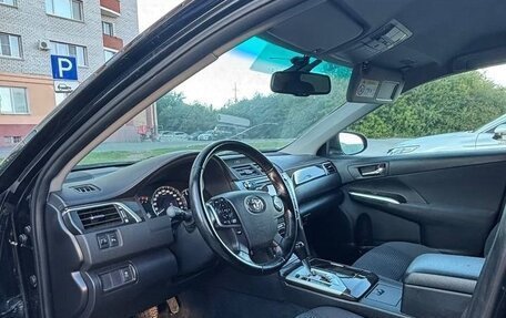 Toyota Camry, 2014 год, 1 700 000 рублей, 7 фотография
