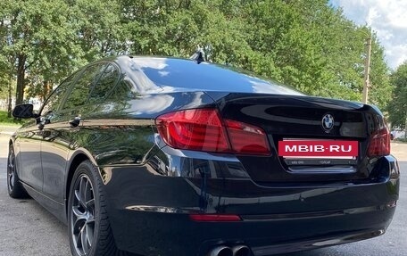 BMW 5 серия, 2012 год, 1 650 000 рублей, 2 фотография