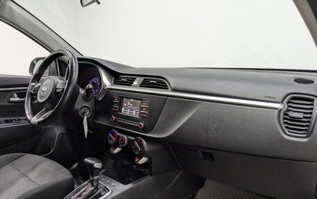 KIA Rio IV, 2021 год, 975 000 рублей, 13 фотография