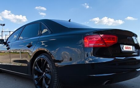 Audi A8, 2013 год, 5 200 000 рублей, 10 фотография