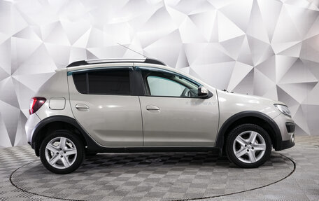 Renault Sandero II рестайлинг, 2017 год, 1 015 000 рублей, 6 фотография