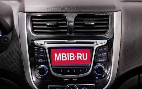 Hyundai Solaris II рестайлинг, 2013 год, 646 000 рублей, 15 фотография