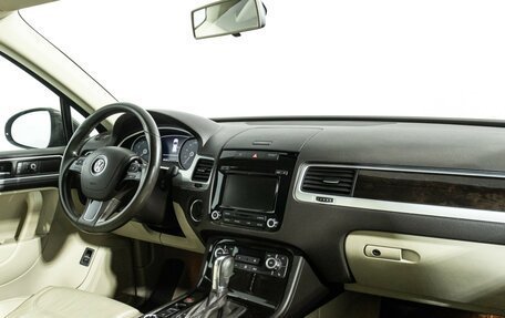 Volkswagen Touareg III, 2012 год, 2 499 898 рублей, 9 фотография
