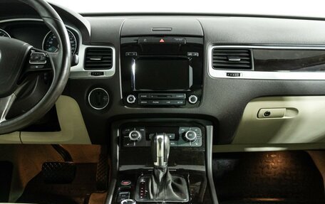 Volkswagen Touareg III, 2012 год, 2 499 898 рублей, 13 фотография