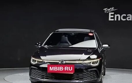 Volkswagen Golf VIII, 2022 год, 3 050 000 рублей, 3 фотография