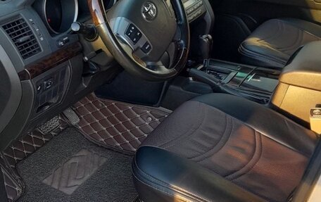 Toyota Land Cruiser 200, 2010 год, 3 490 000 рублей, 11 фотография