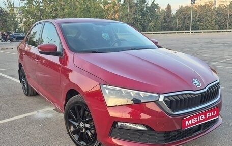Skoda Rapid II, 2021 год, 1 900 000 рублей, 1 фотография