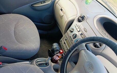 Toyota Platz, 2002 год, 260 000 рублей, 1 фотография