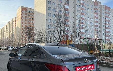 Hyundai Solaris II рестайлинг, 2011 год, 800 000 рублей, 2 фотография