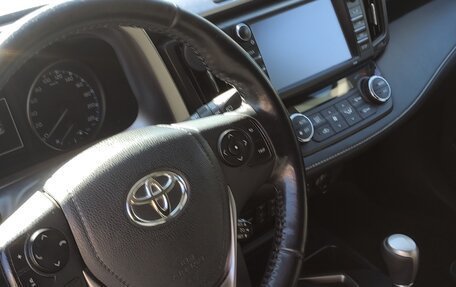 Toyota RAV4, 2018 год, 2 150 000 рублей, 12 фотография