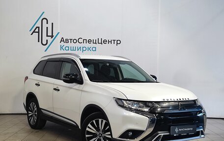 Mitsubishi Outlander III рестайлинг 3, 2019 год, 2 019 000 рублей, 3 фотография