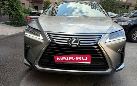 Lexus RX IV рестайлинг, 2019 год, 3 699 000 рублей, 8 фотография