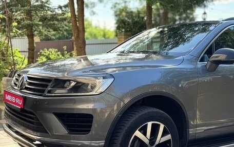 Volkswagen Touareg III, 2017 год, 4 100 000 рублей, 2 фотография