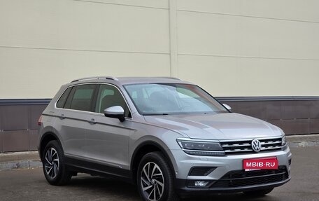Volkswagen Tiguan II, 2019 год, 2 550 000 рублей, 1 фотография