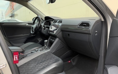 Volkswagen Tiguan II, 2019 год, 2 550 000 рублей, 13 фотография