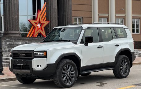 Toyota Land Cruiser Prado, 2024 год, 8 100 000 рублей, 5 фотография