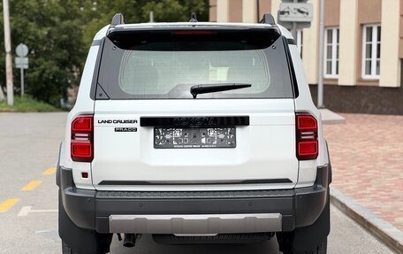 Toyota Land Cruiser Prado, 2024 год, 8 100 000 рублей, 9 фотография