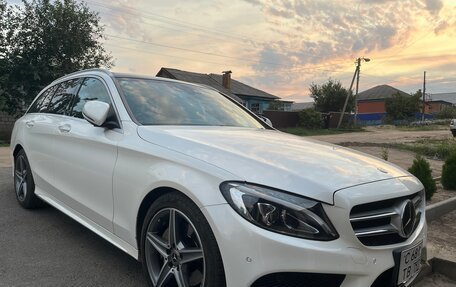 Mercedes-Benz C-Класс, 2018 год, 1 850 000 рублей, 2 фотография