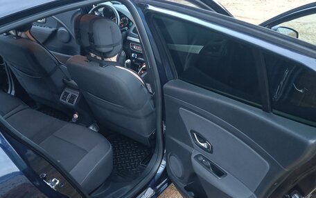 Renault Megane III, 2010 год, 800 000 рублей, 11 фотография