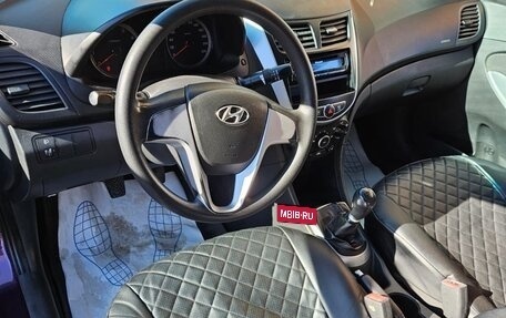 Hyundai Solaris II рестайлинг, 2012 год, 630 000 рублей, 7 фотография