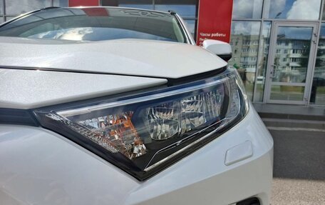 Toyota RAV4, 2020 год, 3 170 000 рублей, 9 фотография