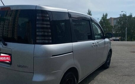 Toyota Sienta I, 2004 год, 500 000 рублей, 6 фотография