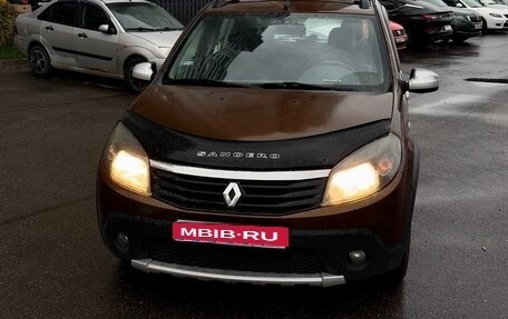 Renault Sandero I, 2013 год, 600 000 рублей, 1 фотография