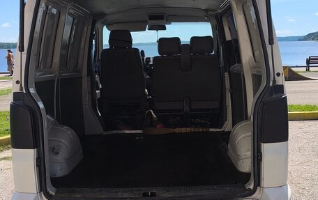 Volkswagen Transporter T5 рестайлинг, 2005 год, 680 000 рублей, 5 фотография