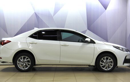 Toyota Corolla, 2018 год, 1 669 000 рублей, 6 фотография