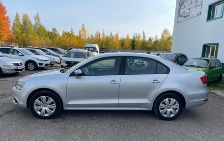 Volkswagen Jetta VI, 2013 год, 1 050 000 рублей, 5 фотография