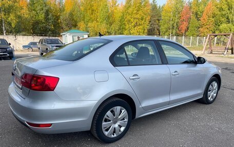 Volkswagen Jetta VI, 2013 год, 1 050 000 рублей, 7 фотография