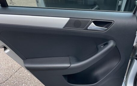 Volkswagen Jetta VI, 2013 год, 1 050 000 рублей, 12 фотография