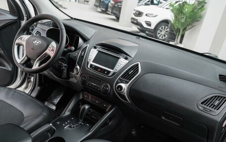 Hyundai ix35 I рестайлинг, 2012 год, 1 149 000 рублей, 12 фотография