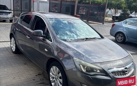 Opel Astra J, 2010 год, 720 000 рублей, 13 фотография