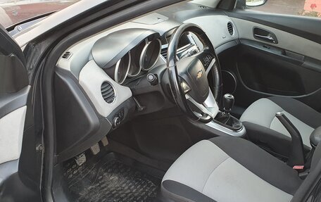 Chevrolet Cruze II, 2011 год, 530 000 рублей, 9 фотография