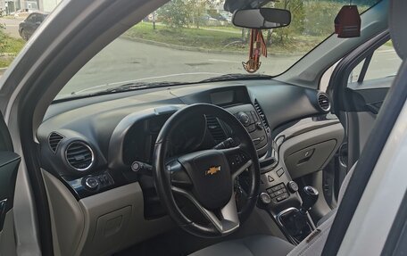 Chevrolet Orlando I, 2012 год, 983 000 рублей, 5 фотография