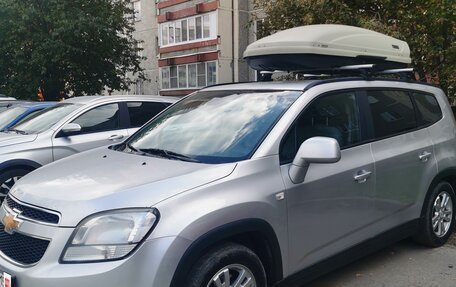 Chevrolet Orlando I, 2012 год, 983 000 рублей, 3 фотография