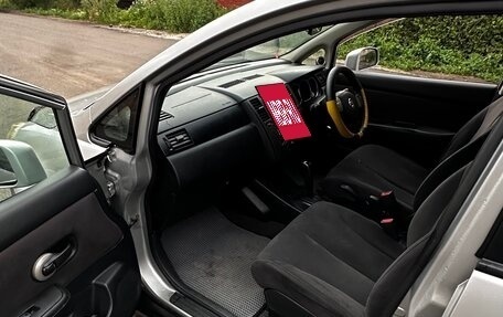 Nissan Tiida, 2004 год, 325 000 рублей, 7 фотография