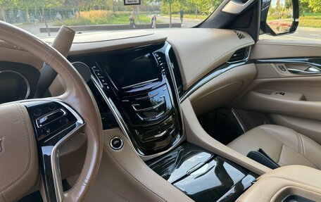 Cadillac Escalade IV, 2020 год, 7 200 000 рублей, 8 фотография