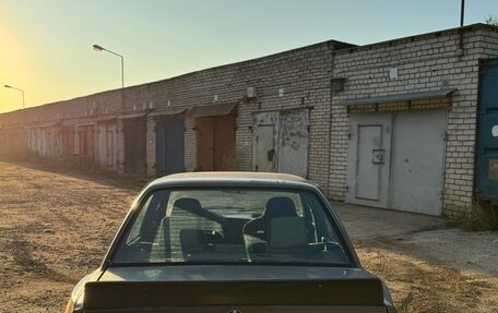 BMW 3 серия, 1990 год, 560 000 рублей, 6 фотография