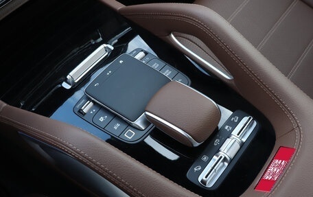 Mercedes-Benz GLS, 2024 год, 16 350 000 рублей, 25 фотография