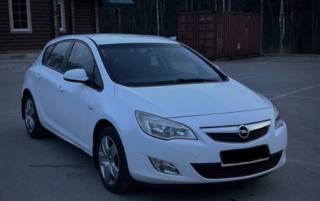 Opel Astra J, 2012 год, 590 000 рублей, 6 фотография
