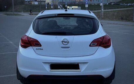 Opel Astra J, 2012 год, 590 000 рублей, 4 фотография