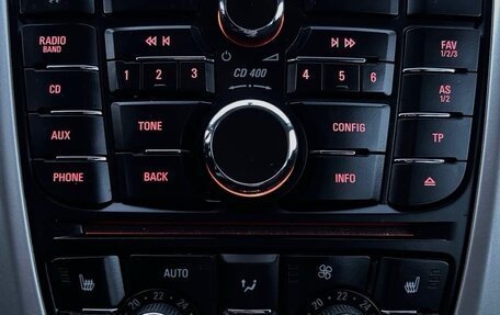 Opel Astra J, 2012 год, 590 000 рублей, 13 фотография