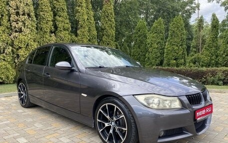 BMW 3 серия, 2005 год, 730 000 рублей, 1 фотография