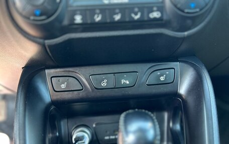 Hyundai ix35 I рестайлинг, 2013 год, 1 290 000 рублей, 15 фотография