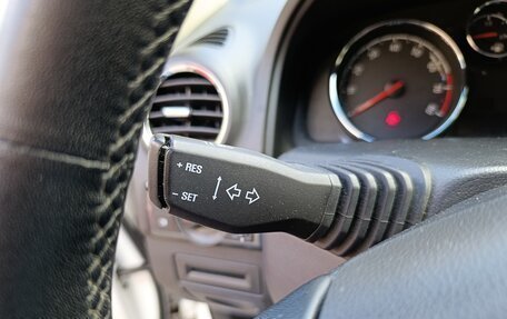 Opel Antara I, 2013 год, 1 400 000 рублей, 14 фотография