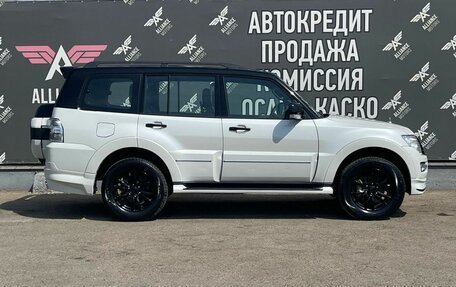 Mitsubishi Pajero IV, 2019 год, 6 000 000 рублей, 12 фотография