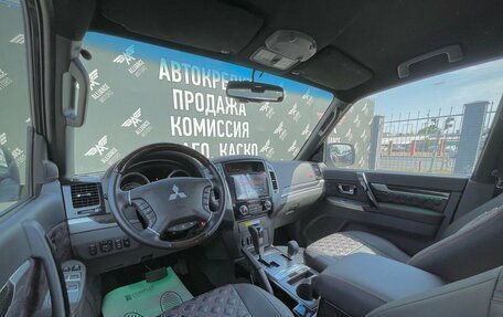 Mitsubishi Pajero IV, 2019 год, 6 000 000 рублей, 17 фотография