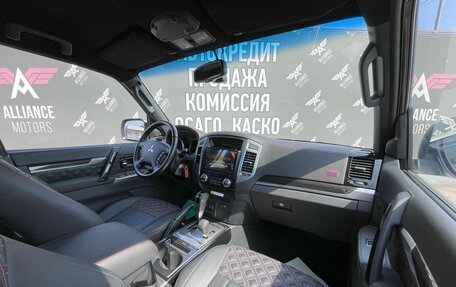 Mitsubishi Pajero IV, 2019 год, 6 000 000 рублей, 19 фотография